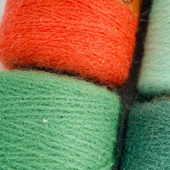 Punch Embroidery Yarn Lot 12 Spools Thread Green Red White Orange Gray Vintage - Picture 8 of 11